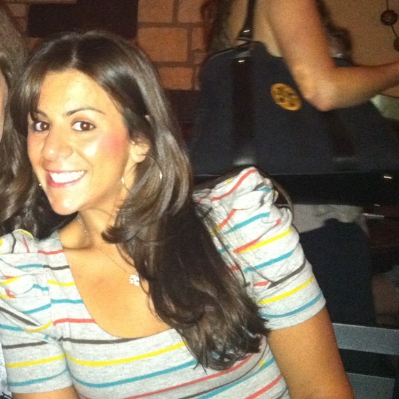 ❣️ Meet the posher ❣️ - Picture 1 of 6